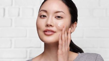 Retinols Increases skin cell turnover