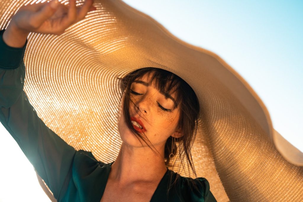 Protect your hair and skin in the heat