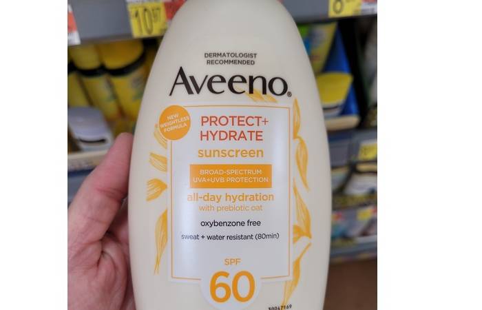 Aveeno Protect + Hydrate SPF 60